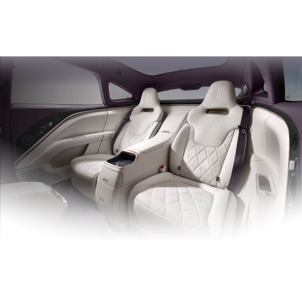 Wheelbase 2975mm Aweita 11 Electric Car 580 KM Triple Laser Four-Drive Luxury Edition