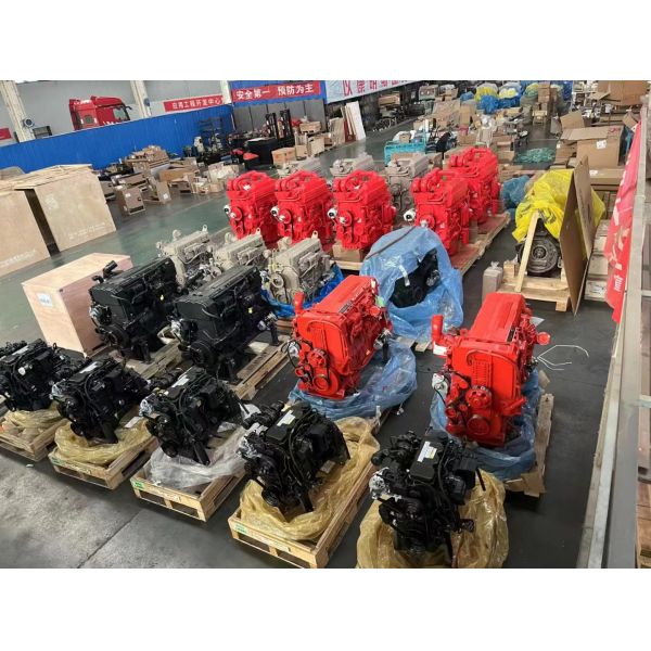 QSC8.3 Oil Delivery Pump 24V 4935006 Suitable for  Engine Parts