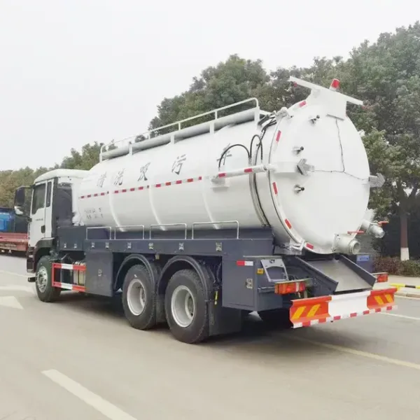 Sitrak 18 Cubic Meter Vacuum Sewage Suction Truck - CE Certified Municipal Vehicle