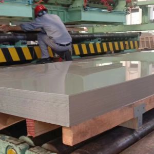 Немагнитные 201 листы из нержавеющей стали 2B Окончание 4 футов х 8 футов х 1,5 мм Одностороннее зеркало Глянцевое с пленкой