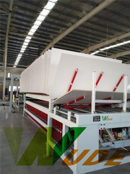 Laminate Pressing Machine With Cooling Machine , Short Cycle Laminating Press