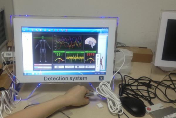 English Version Mini Quantum Bioelectric Body Health Analyzer 39 Reports
