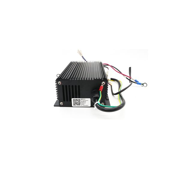 Forklift DC DC Converter with Contactless Switch Technology, IP65 Protection, and Ultra-wide Voltage Adaptability