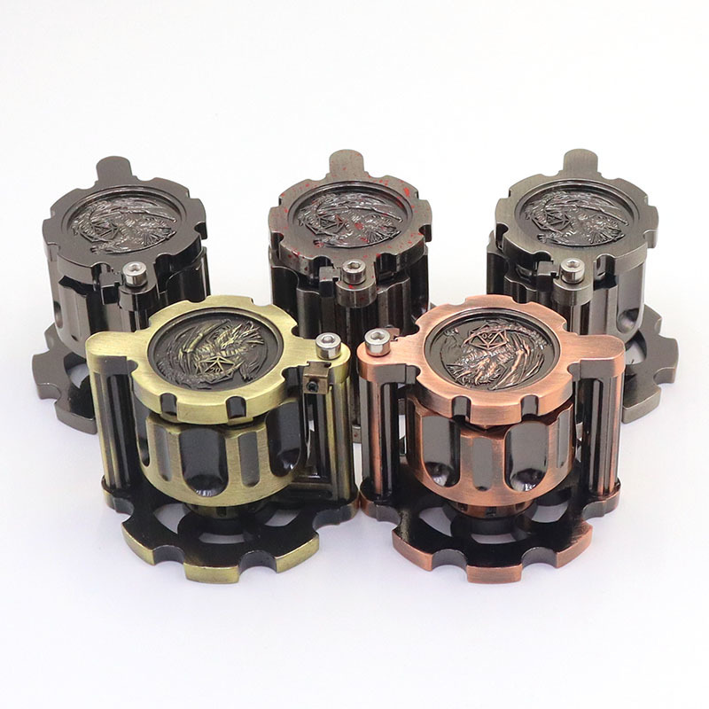 Rotatable Revolver Cylinder Metal Dice Set with Antique Bronze Zinc Alloy Bullet Shaped Polyhedral Dice for RPG Games