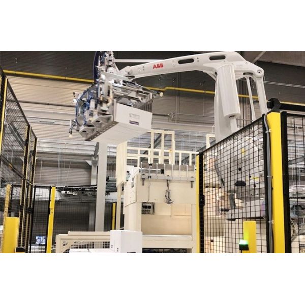 Четырехосевой паллетизатор IRB 660 Быстро и точно выполняет задачи