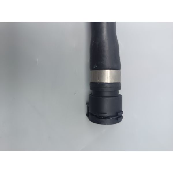Genuine quality engine oil cooling hose 1712 7556 924 for BMW