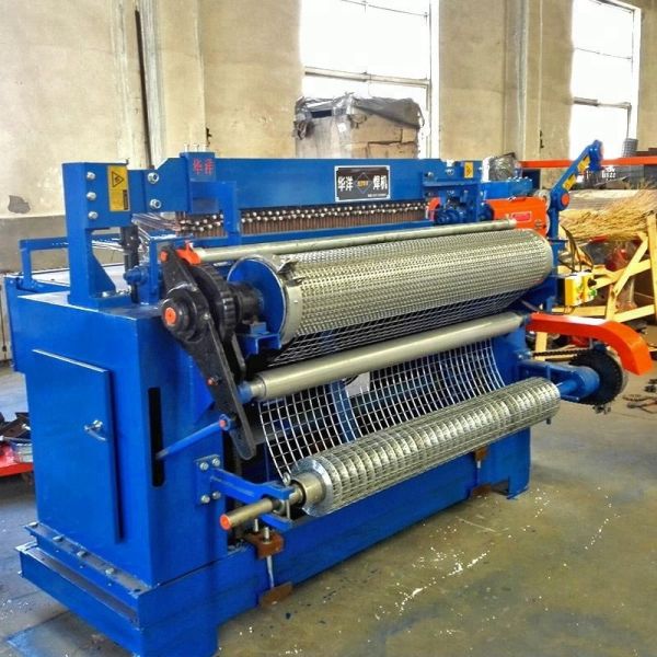 Huayang 2T Wire Mesh Welder , 5kw Wire Mesh Welding Machine Straightening