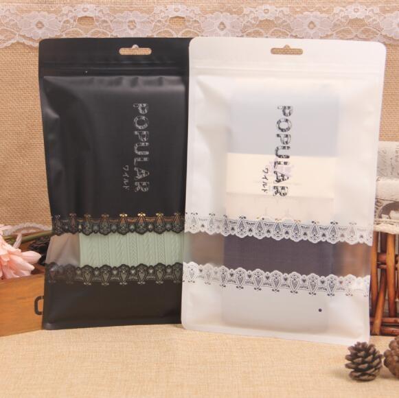 Ziplock Garment Plastic Packaging Bags Recycled Transparent matte With Hole