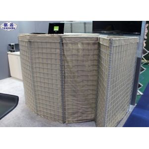 Сверхмощный песок заполнил клетки Габион барьеров заполненные утесом для войск