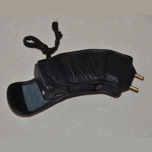 Safety Switch ABS Handheld Cattle Prod / Cow Electric Prod 6V 3.5cm Thickness