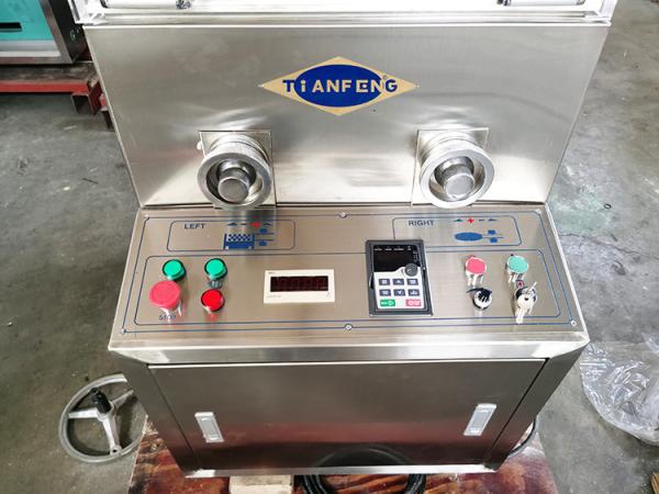 ZPW15D ZPW17D ZPW19D Rotary Tablet Press Machine For Superior Pharmaceutical Manufacturing