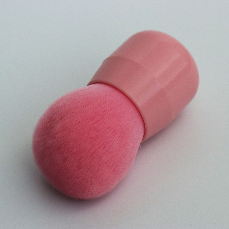 Розовые щетки макияжа Kabuki