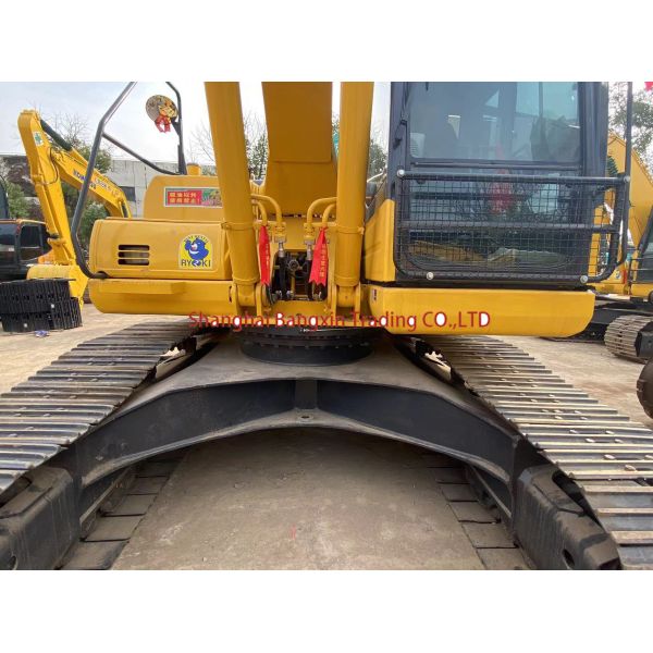Mini Excavator Komatsu PC220-8 with Cummins Engine Strong Power and Hydraulic Stability