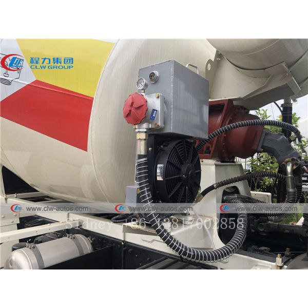 CLW 5cbm Concrete Mixer Truck With Steel Q345 Tank