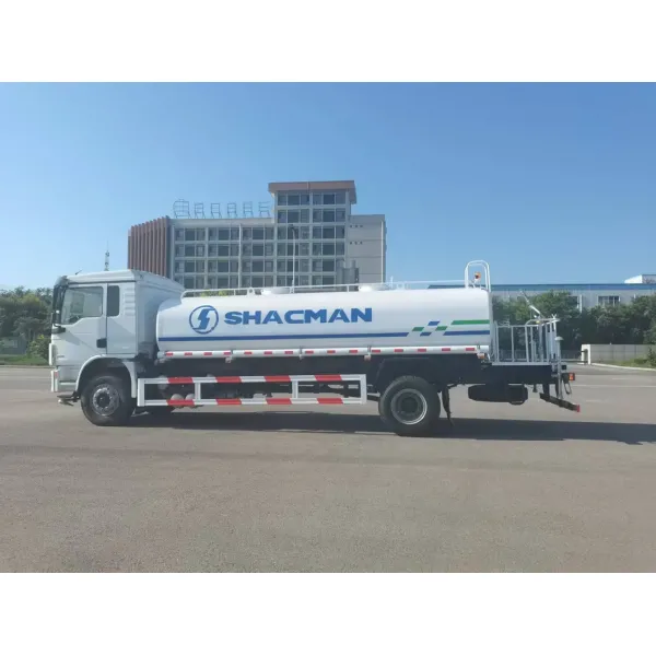 Shacman 210HP Asphalt Spray Sprinkler Truck 4X2 8m3 Bitumen Tank Truck