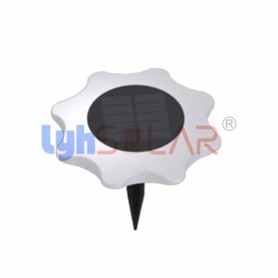 Remote Control Solar Powered Garden Lights With 16 Colors And Flash Lighting