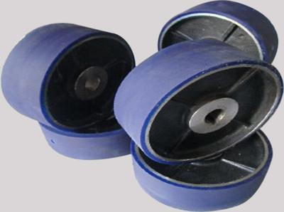 O revestimento industrial resistente de envelhecimento do poliuretano do plutônio do azul roda/rodas do poliuretano com alumínio
