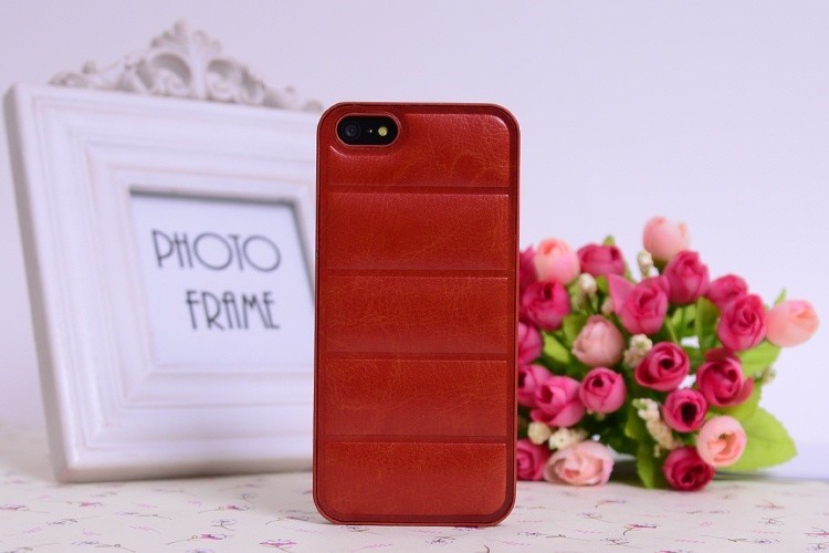 Multicolor Embossing Iphone 5 Hard Shell Case With 3-Layer Protection