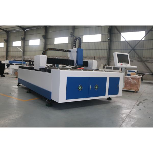 500W Raycus Fiber Laser Cutting Machine For Steel / Carbon Steel