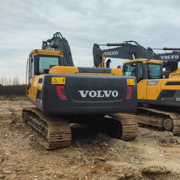 EC220D Vol Certified Pre Owned Used Excavator Hydraulic 22 ton Crawler Digger