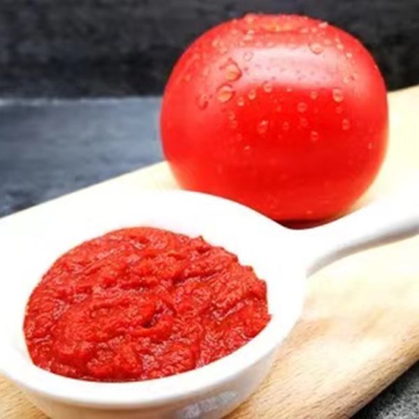 Fresh 400g Instant Tomato Paste for Stir-Fry Cooking and Soup Premium Ketchup Product
