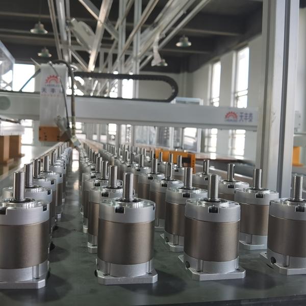 PLE42 Series Planetary Reducer With 42mm Frame 20CrMoTi Housing Material