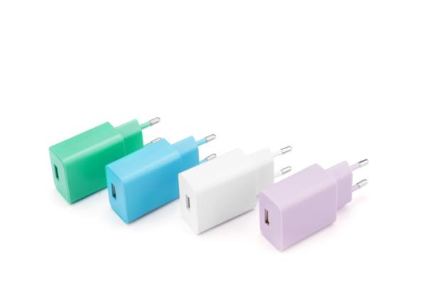 Constant Current USB Charger Universal USB Power Adapter for Sherzhen Port