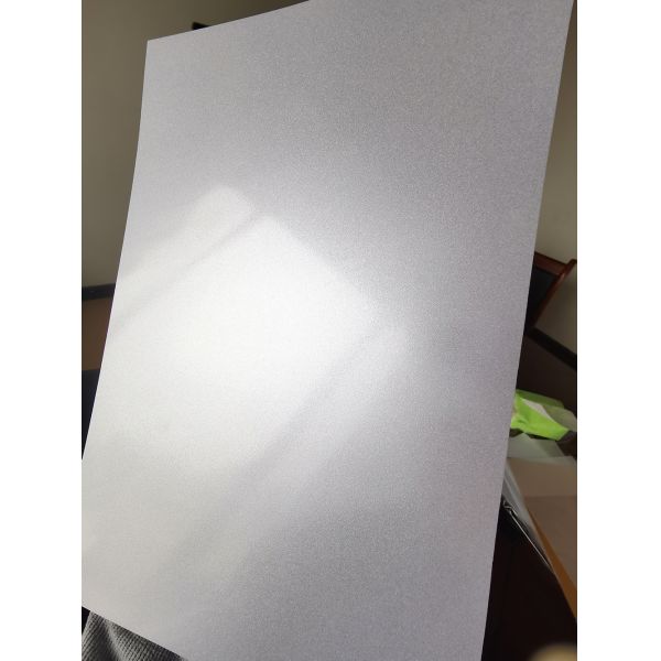 Анти- УЛЬТРАФИОЛЕТОВАЯ крышка вязки PVC 760mic Eco дружелюбная