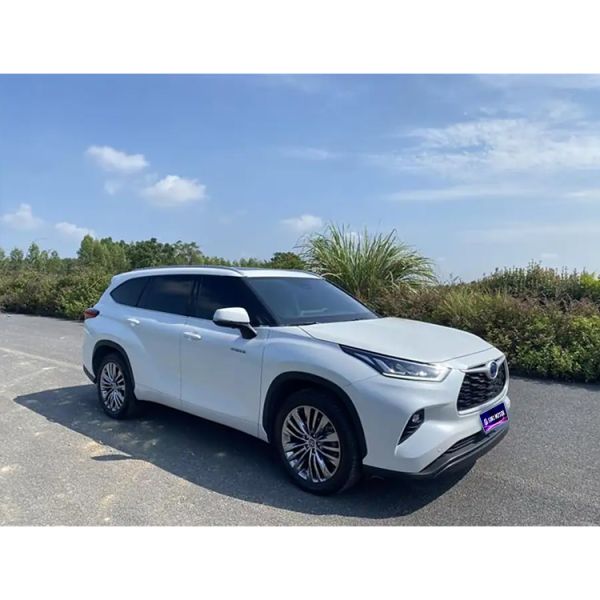Cheap Used Toyo Ta Highlander Electric SUV Car in China 4WD Drive Mode Lithium Battery Fuel Cell Low Mileage