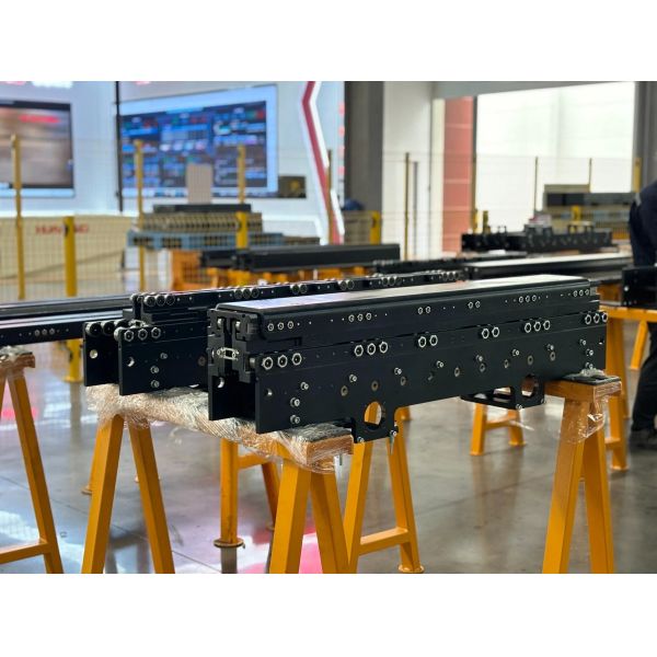 1350 X 1450MM Pallet Class Single Motor Single Motor Forklift Extended Forks