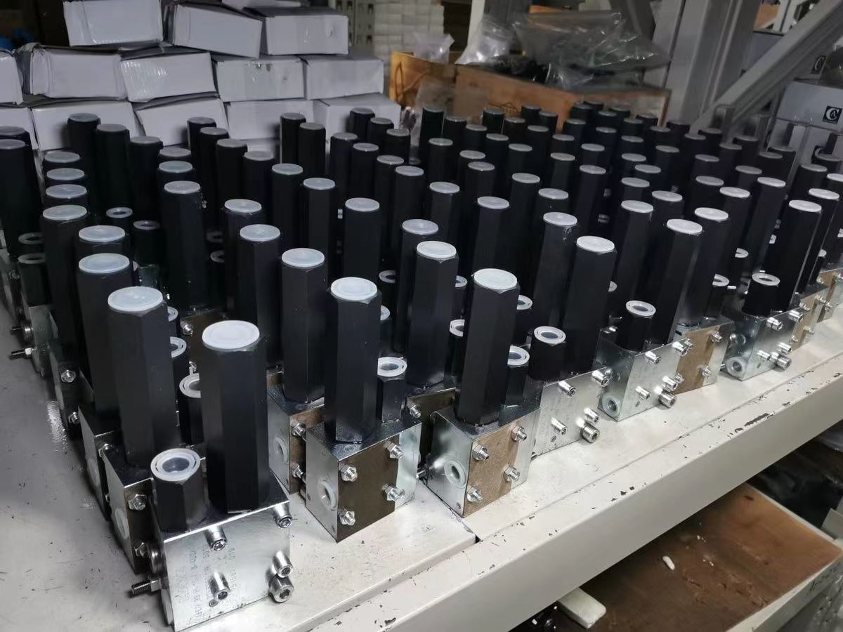 Zoomlioon Concrete Pump Spare Parts Screen for Engineering Machinery Parts Hunan Origin Unwarranty