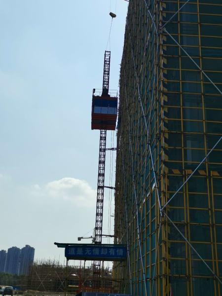 Rack & Pinion Construction Site Hoist / Heavy Duty Construction Material Lift