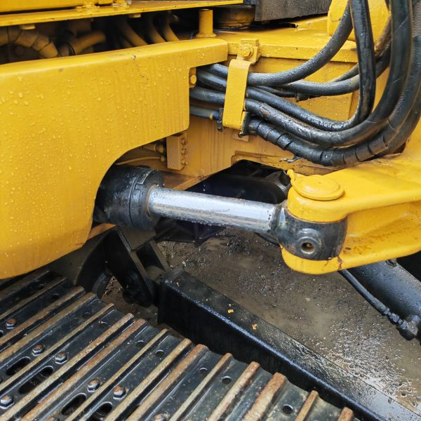 5 Ton Used Cat 305sr Used Mini Crawler Excavator Second Hand Mini Excavator