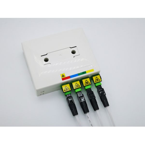 Indoor Fiber Optic Termination Box PTO 4Ports For Quick And Simple Installation Outer Kit PTO