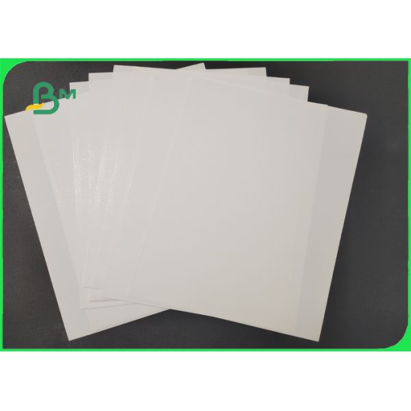 Eco - hoja amistosa del papel de la piedra de 350um 400um para la prenda impermeable de la caja del cigarrillo