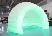 Barraca inflável gigante da abóbada do iglu da luz colorida do diodo emissor de luz com entrada do túnel