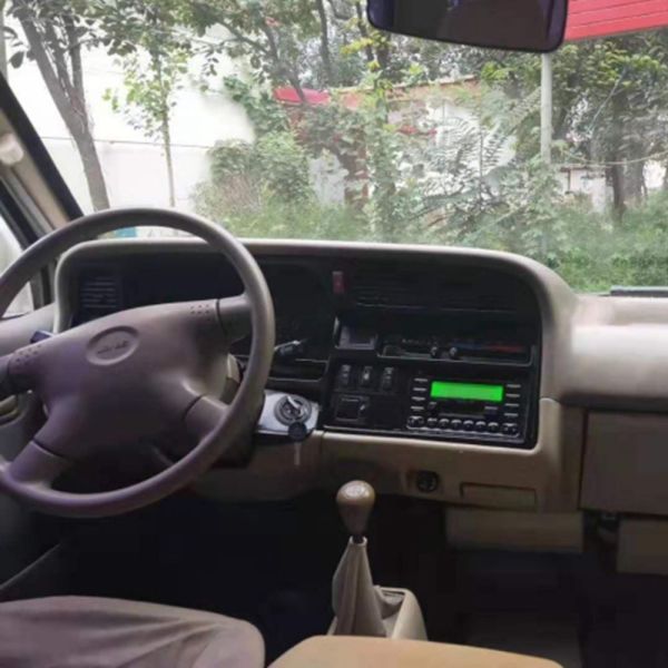 JINBEI HIACE 2013 Used Minivans 110kw Engine Power 10 Seats 3 Doors