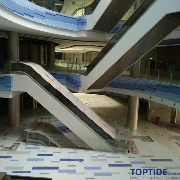 Protective Trapezoid 2.5mm RAL9016 Aluminum Decorative Panel Champagne