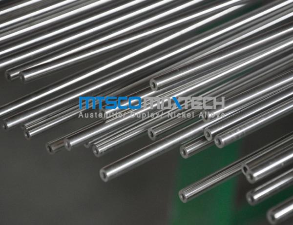 Tubulação sanitária sem emenda 1 do tamanho pequeno de aço inoxidável de TP316 316L/4 polegadas