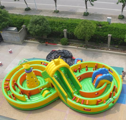 Outdoor Inflatable Castle for Kids Outdoor Bounce House with Slide & Obstacle Course Outdoor Bounce House