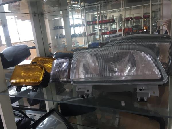 Premium Hyundai Car Parts HD65 Truck Headlights OEM 92101-5K000 92102-5K000