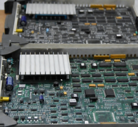 Honeywell CC-PCNT02 Controller Module With Gigabit Ethernet