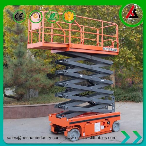 Automotive Mobile Scissor Lift Aerial Work Platform 300kg Electric Self Propelled
