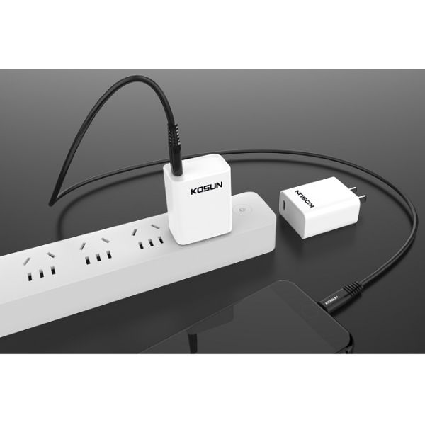 Round PVC 480Mbps 9V2A USB C To Lightning Cable 30AWG