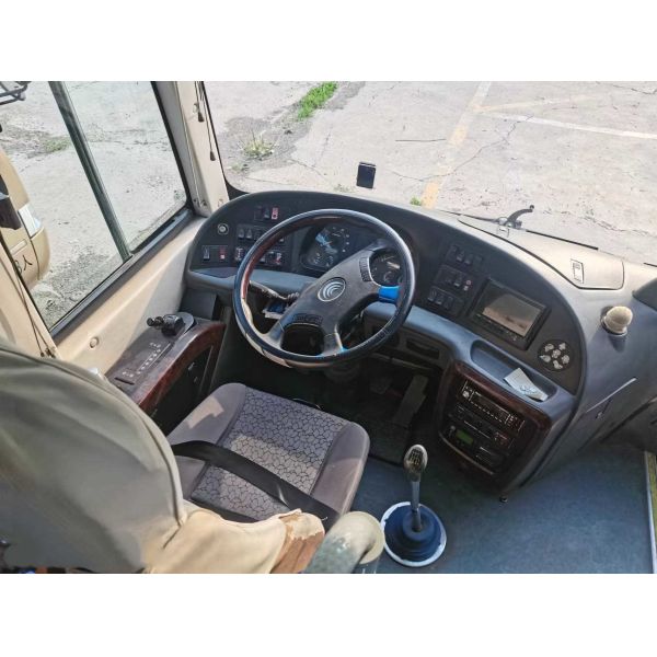 Китай Yutong использовал подвес весны таблички двигателя тренера пассажира 39seats туристического автобуса ZK6908 180kw Yuchai