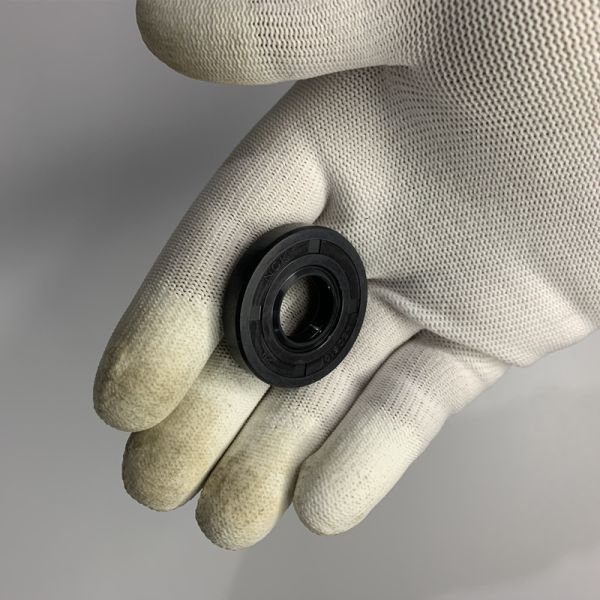 Уплотнение масла G050209128 частей газонокосилки приспосабливает дерновину Хастлер