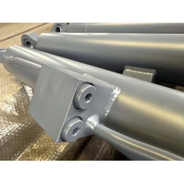 Double Acting Steel Hydraulic Cylinder With Hard Chrome Plated Piston Rod