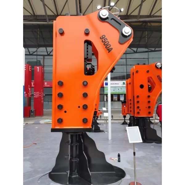 CMT3500 Excavator Hydraulic Breaker , Construction Hydraulic Hammer Rock Breaker