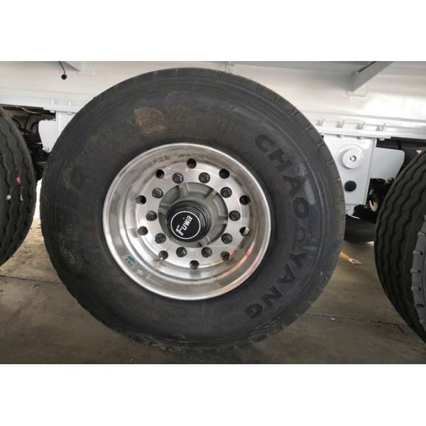 3 Fuwa Axles Concrete Mixer Semi Trailer / Bulk Cement Trailer 50-60 Cbm