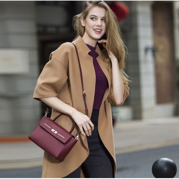 2016 summer new influx of European and American women leather handbag shoulder bag handbag diagonal